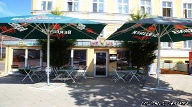 East Side Hotel Berlin Restaurant photo