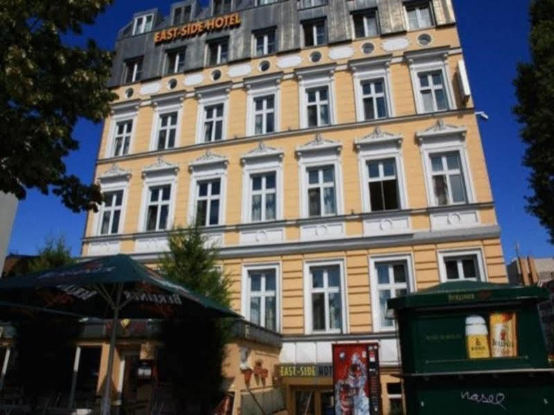 East Side Hotel Berlin Exterior photo